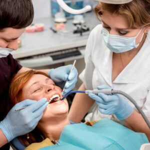 9 different ways to have affordable dental implants